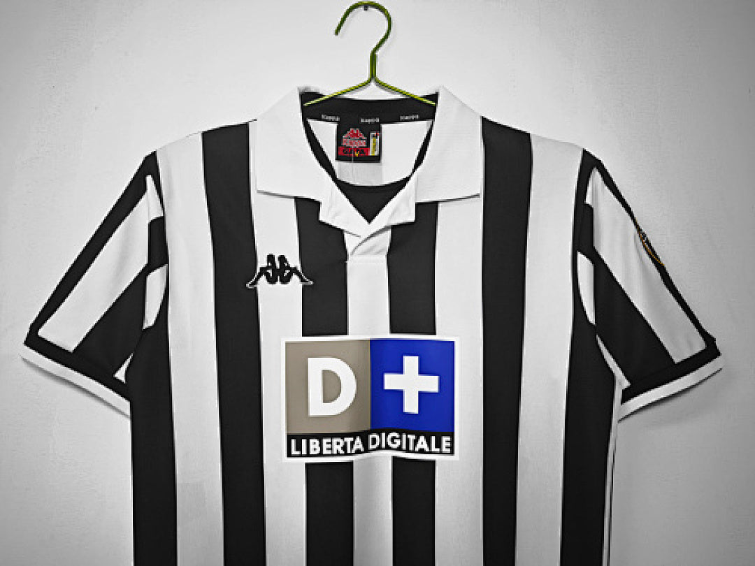 Juventus 1998/99 Local Retro