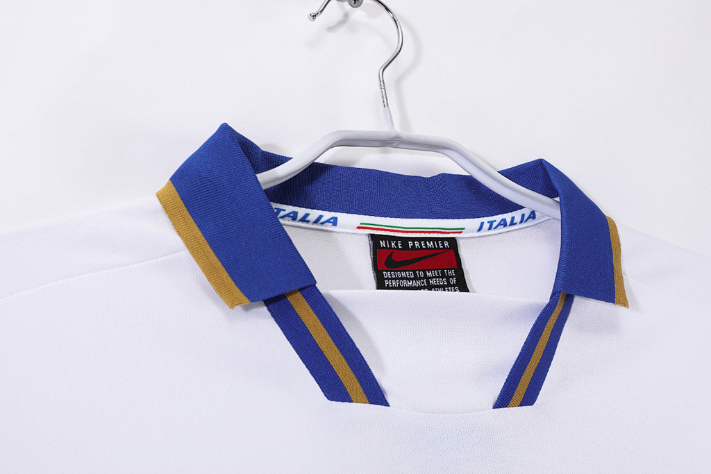 Italia 1996 Visitante Retro