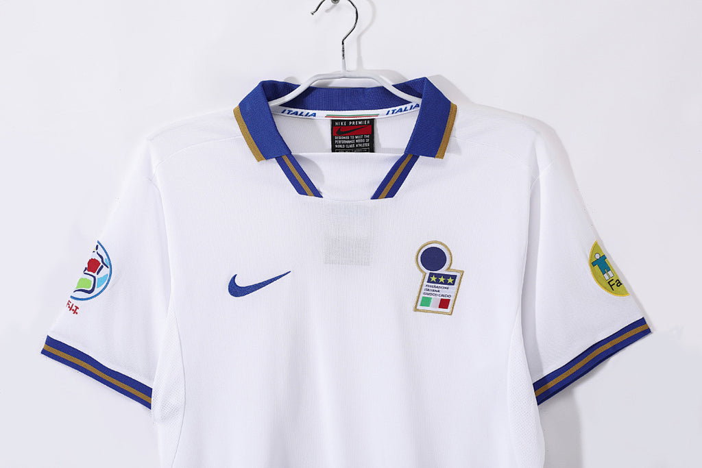 Italia 1996 Visitante Retro