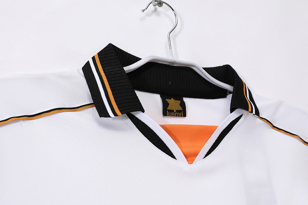 Valencia 1999/00 Local