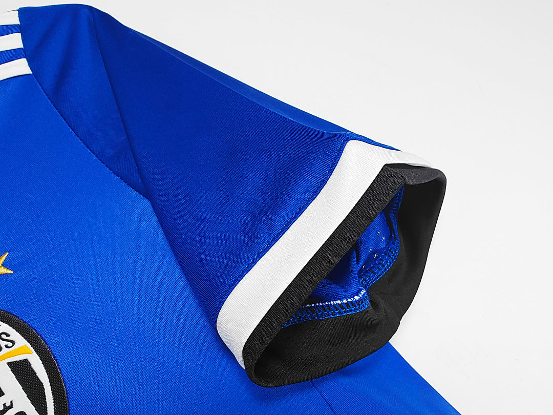 Juventus 2016/17 Visitante Azul Retro