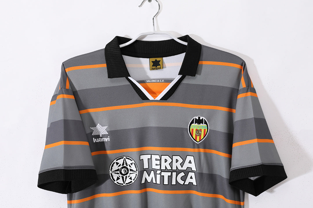 Valencia 1999/00 Segunda Visitante