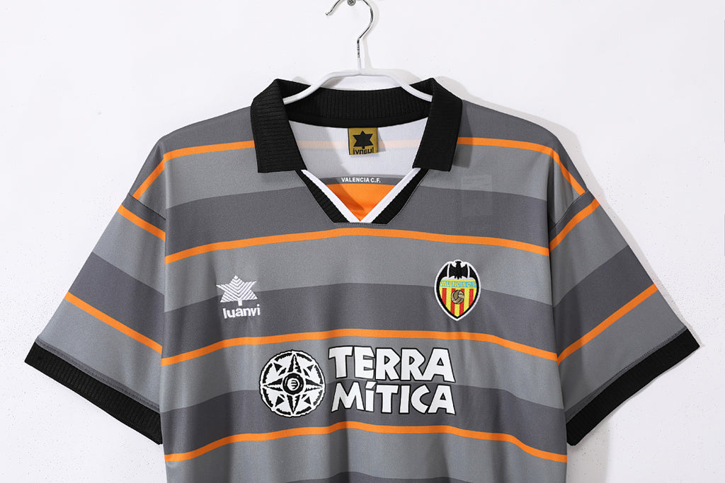 Valencia 1999/00 Segunda Visitante
