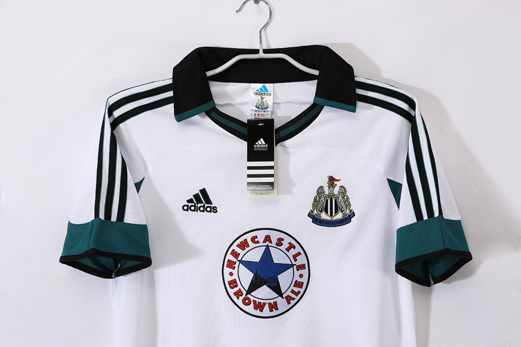 Newcastle United 1999/00 Visitante Retro