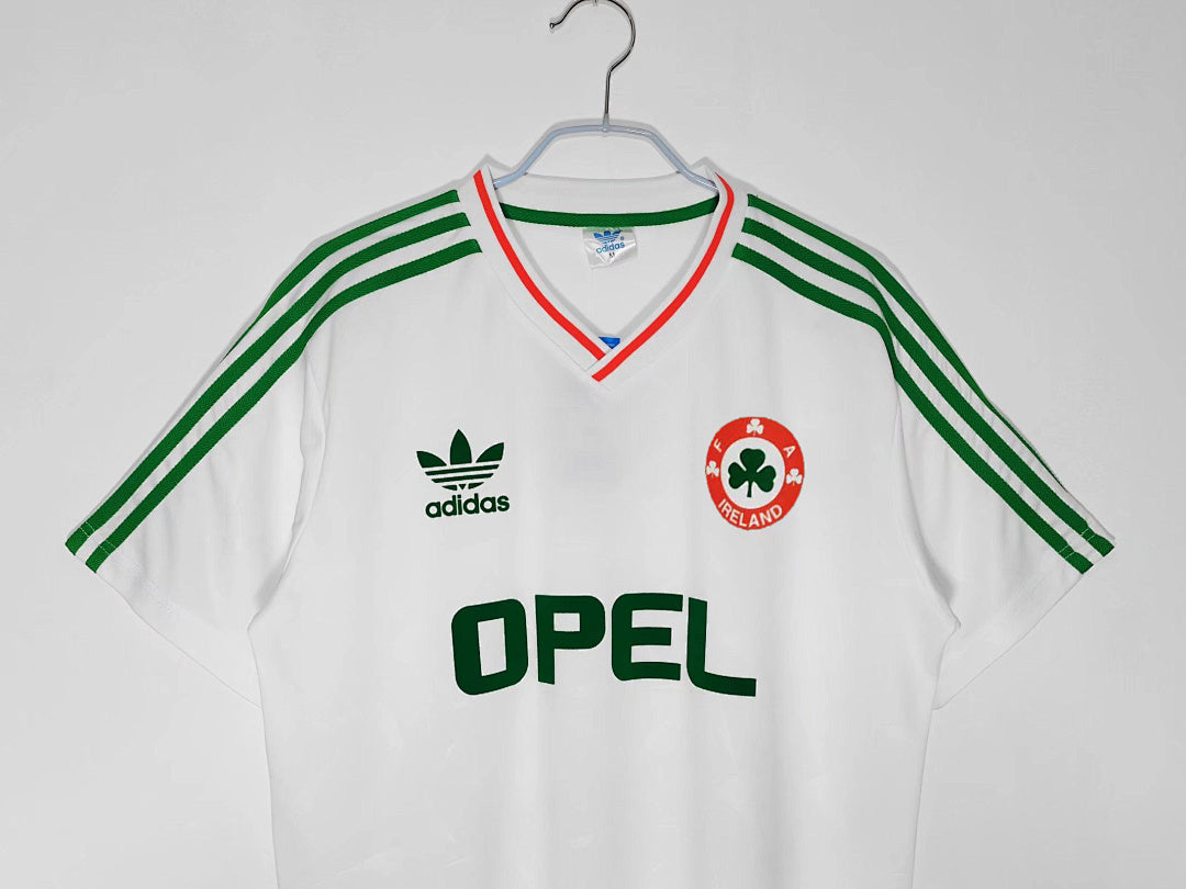 Irlanda 1990/92 Visitante