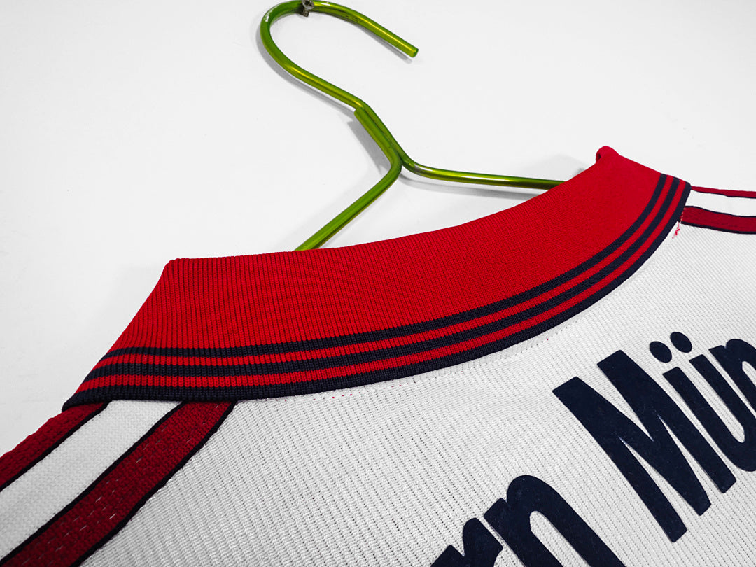Bayern Múnich 1998/00 Visitante Retro