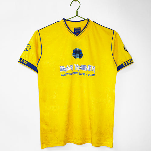 2008 Visitante Amarillo