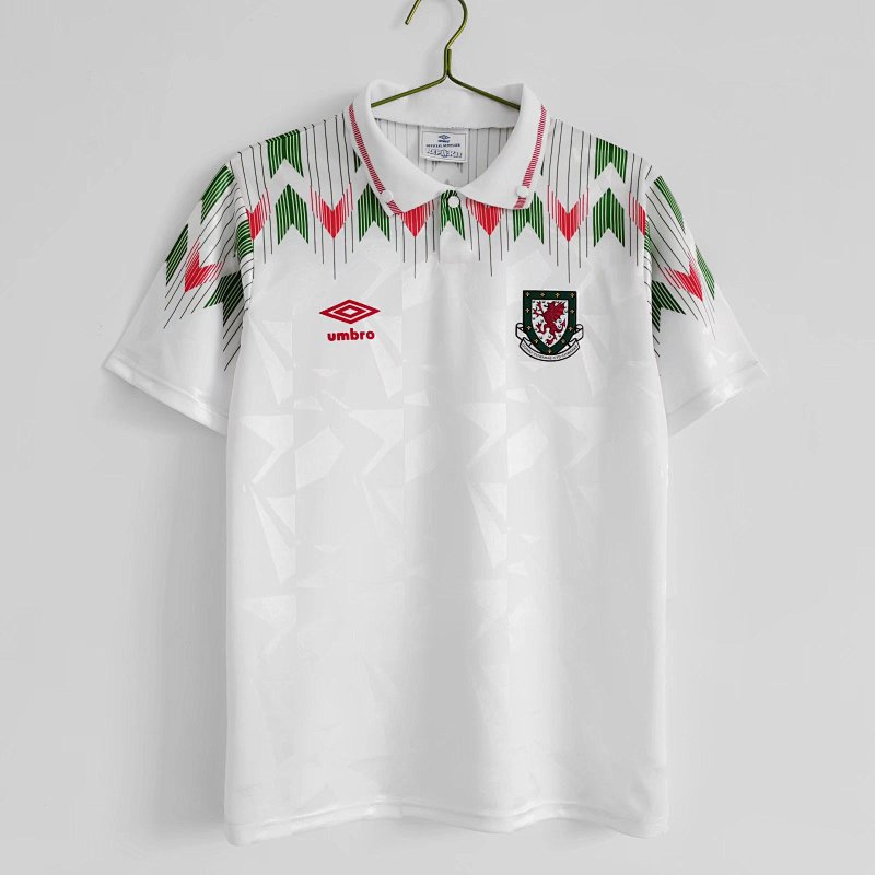 Gales 1990/92 Visitante