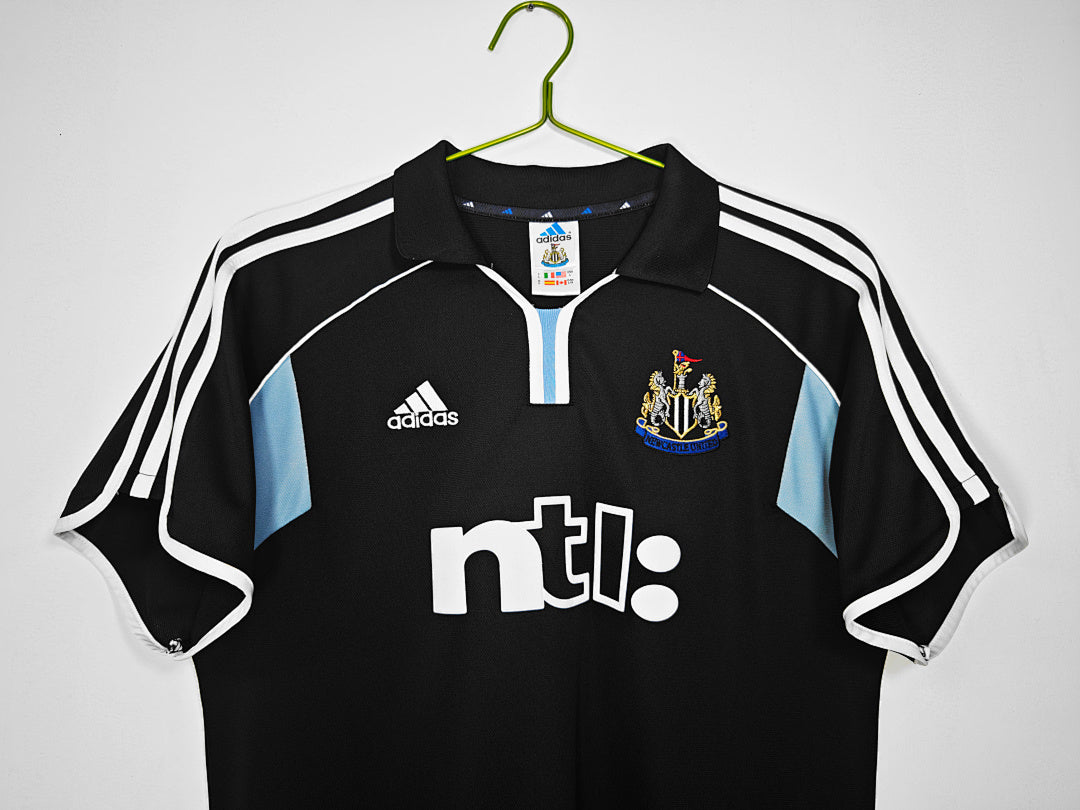 Newcastle United 2000/01 Visitante