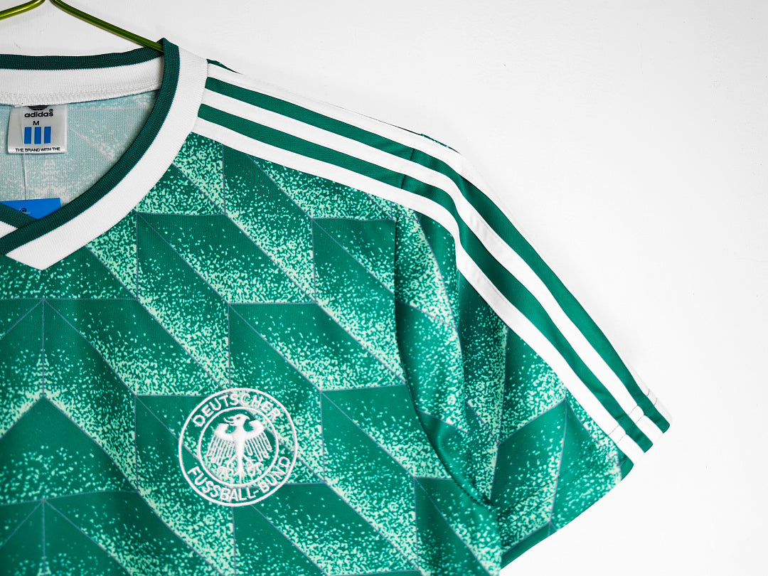 Alemania 1990 Visitante Verde