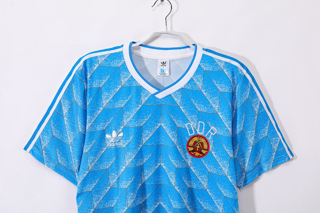 Alemania Oriental 1988 Local Retro