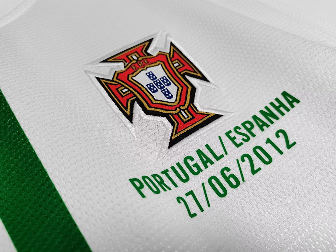Portugal 2012/13 Visitante Manga Larga