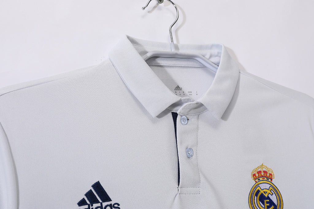 Real Madrid 2016/17 Local