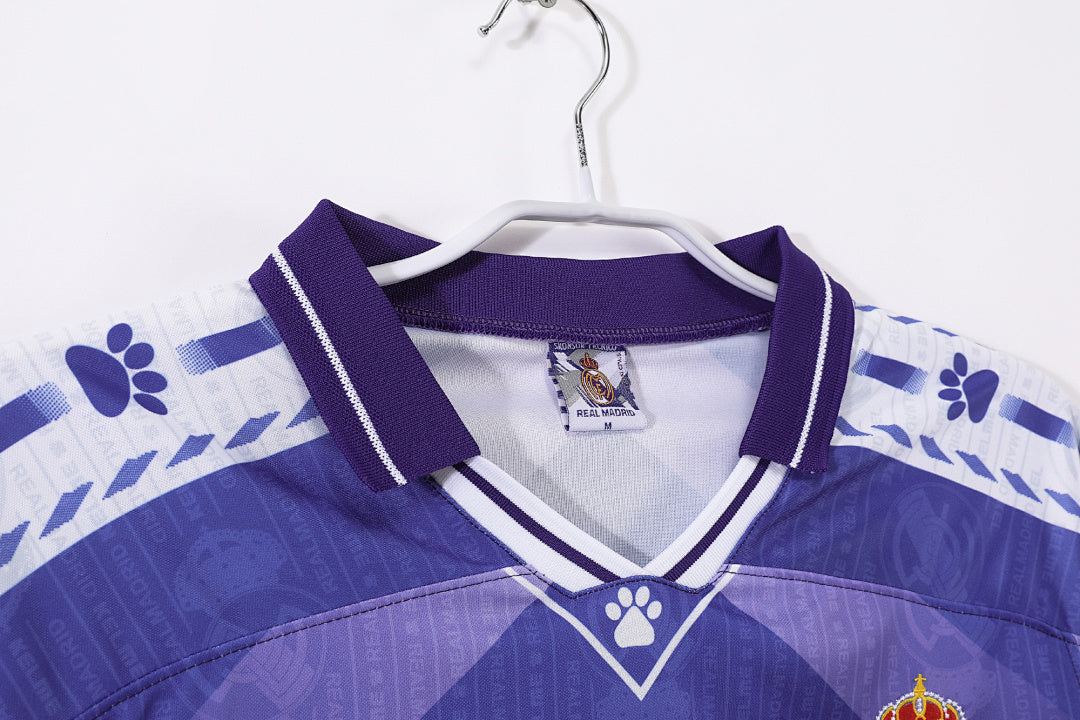 Real Madrid 1996/97 Visitante Retro