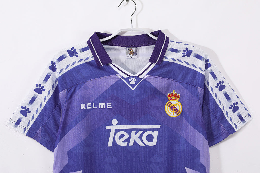 Real Madrid 1996/97 Visitante Retro