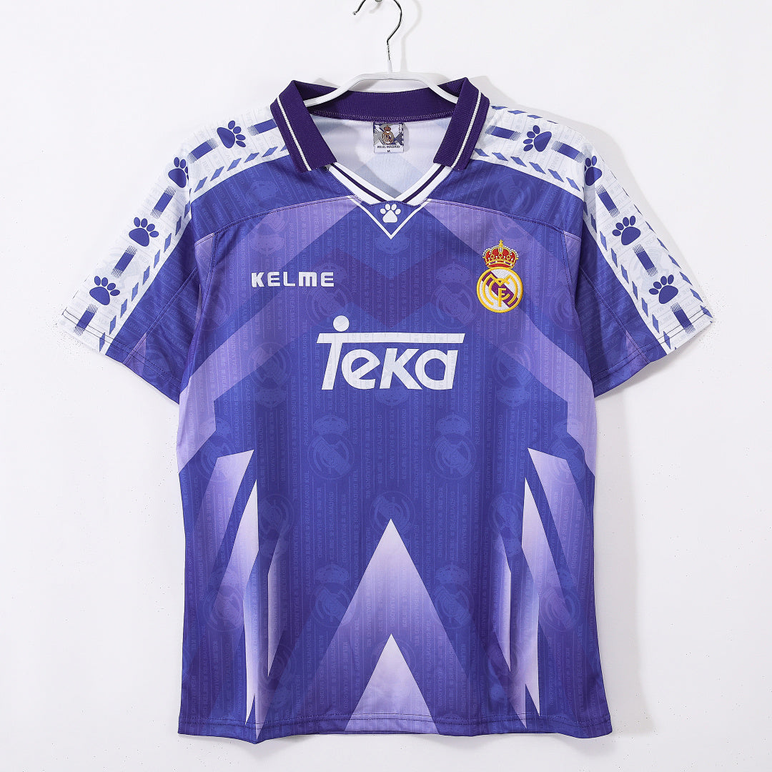 Real Madrid 1996/97 Visitante Retro