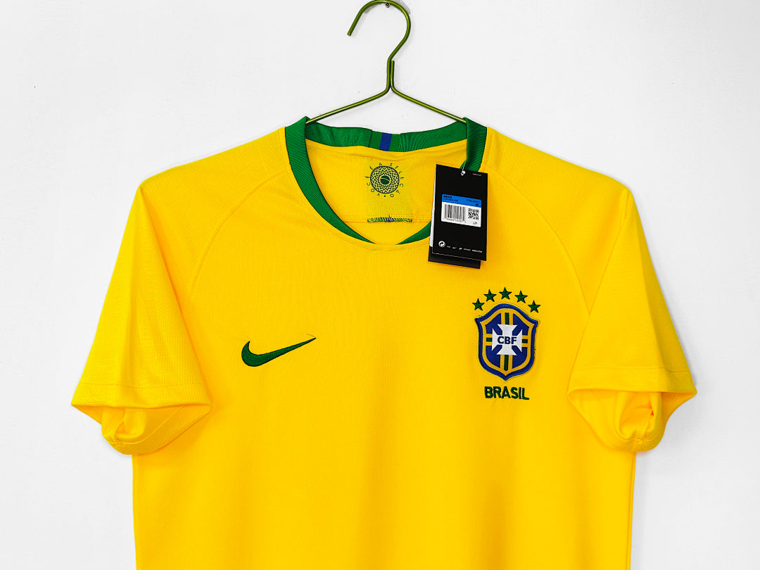 Brasil 2018 Local Retro