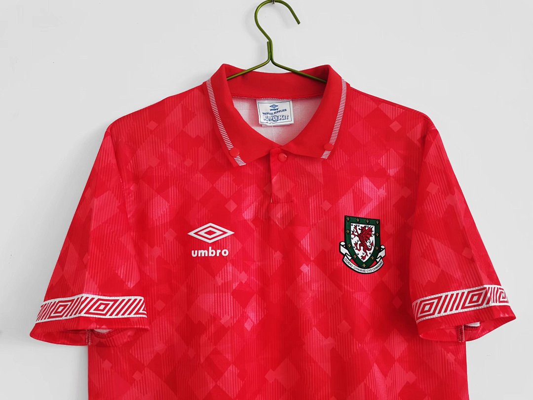 Gales 1990/92 Local