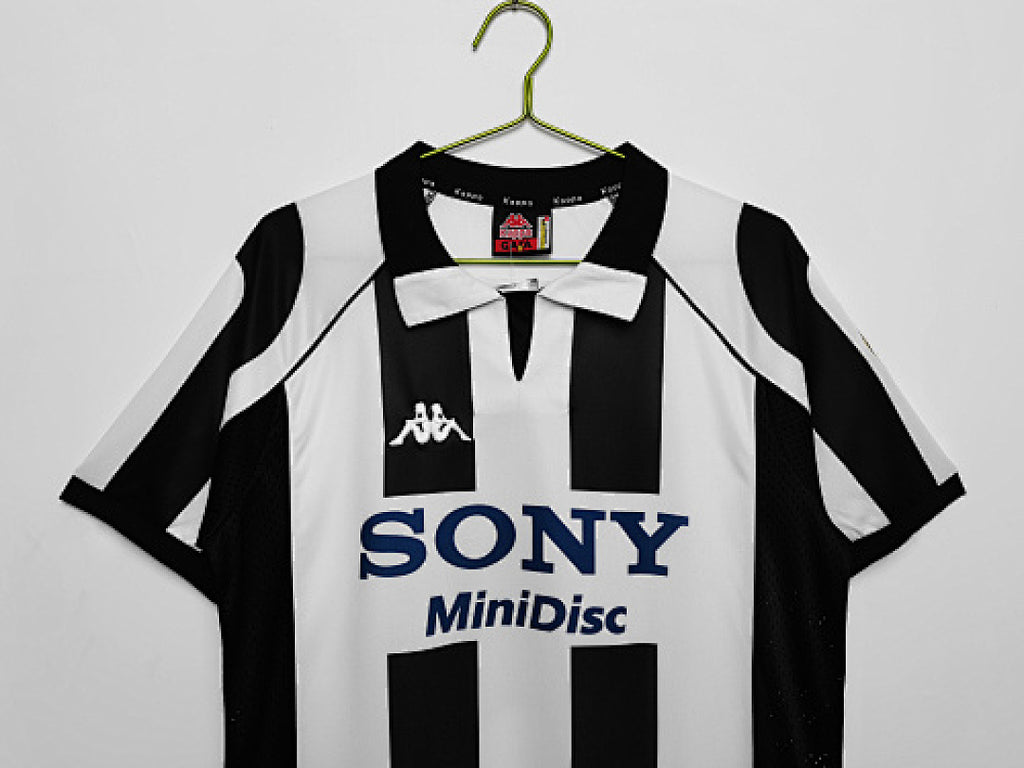 Juventus 1997/98 Local Retro