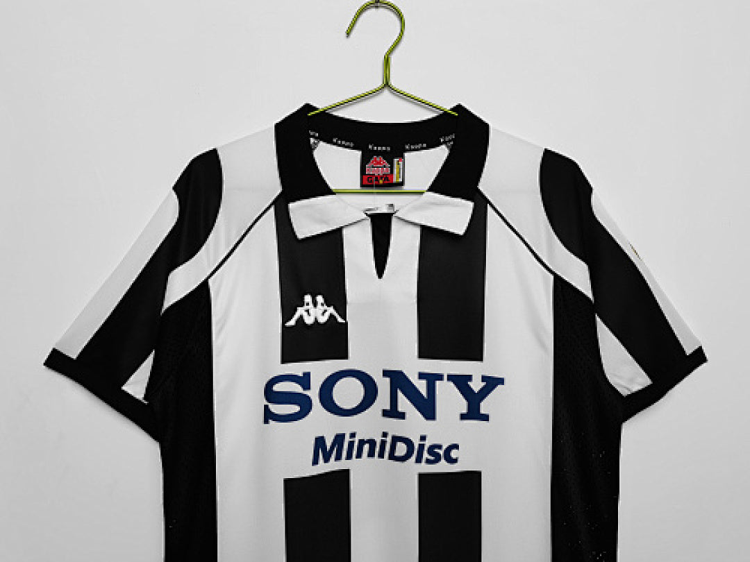 Juventus 1997/98 Local Retro