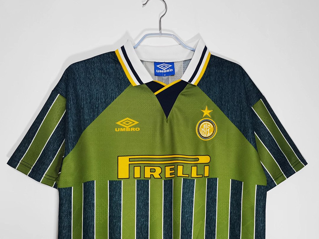 Inter de Milán 1995/96 Visitante Verde