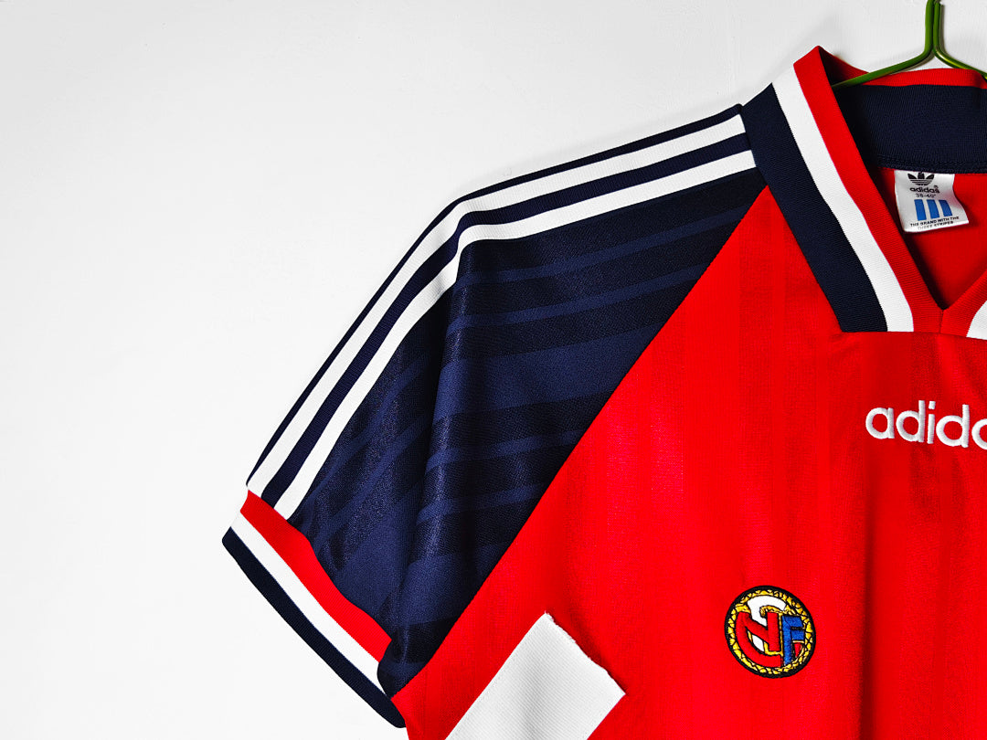 Noruega 1994/95 Local Retro