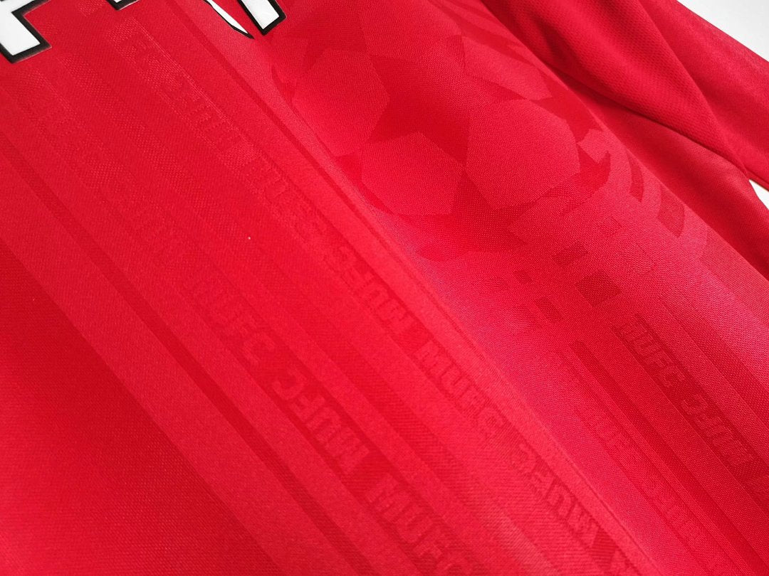 Manchester United 1999/00 Local Manga Larga