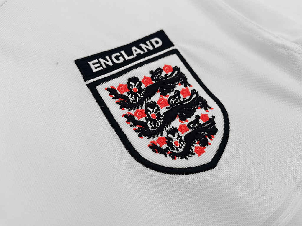 Inglaterra 1999/01 Local Retro