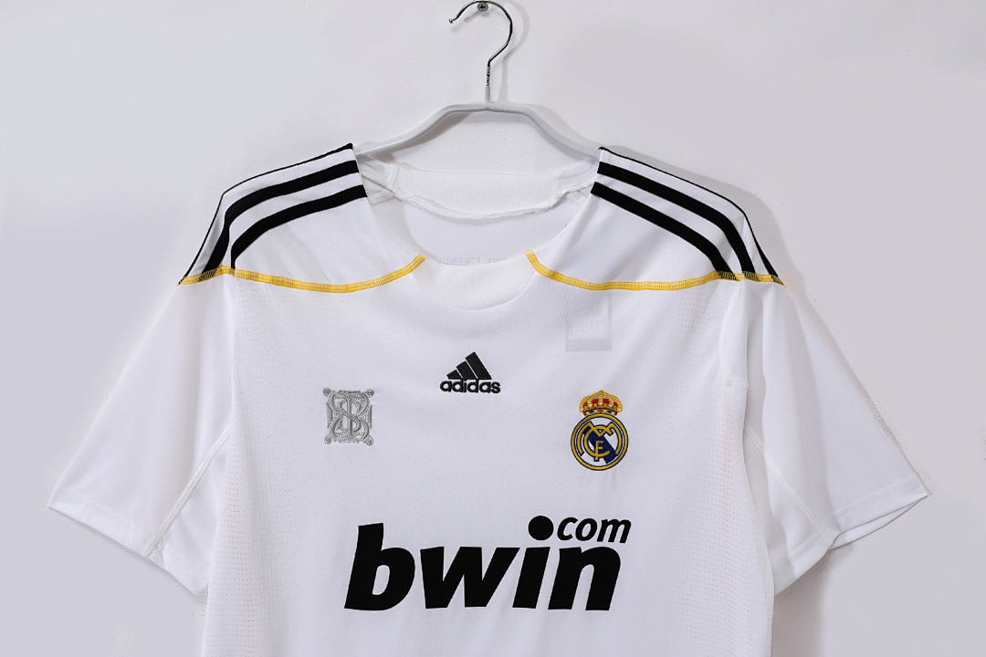 Real Madrid 2009/10 Local