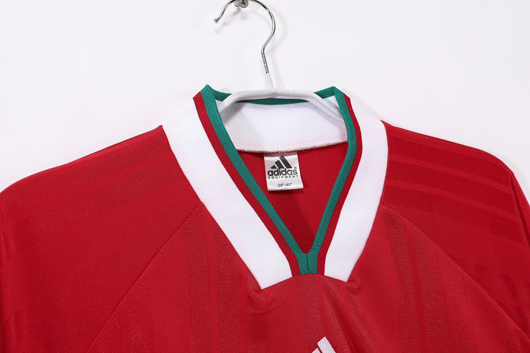 Liverpool 1993/95 Local Manga Larga