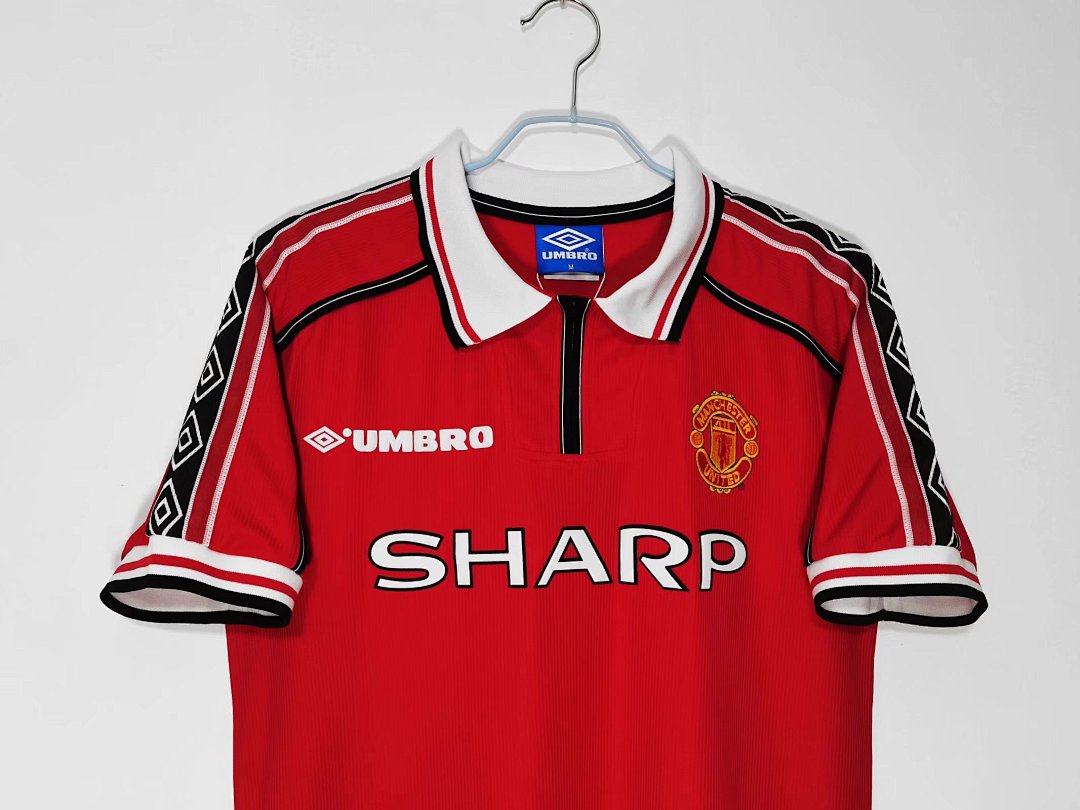 Manchester United 1998/99 Local