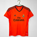 Real Madrid 2013/14 Segunda Visitante Naranja