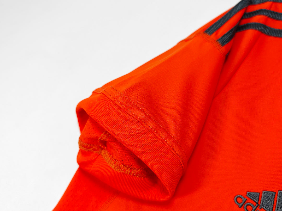Real Madrid 2013/14 Segunda Visitante Naranja
