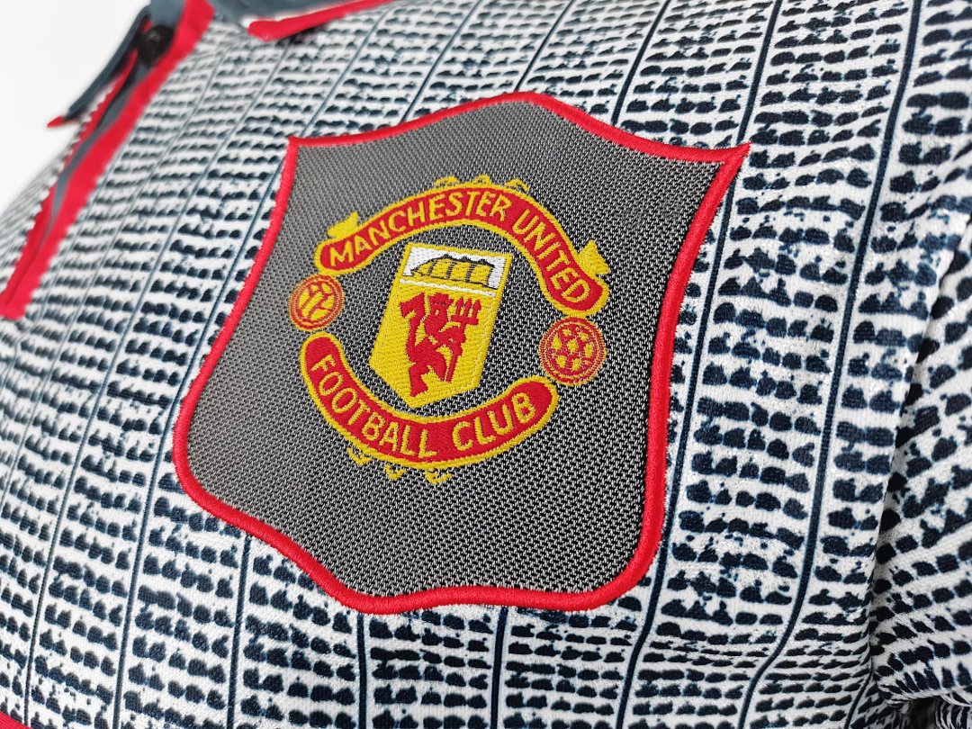 Manchester United 1995/96 Visitante