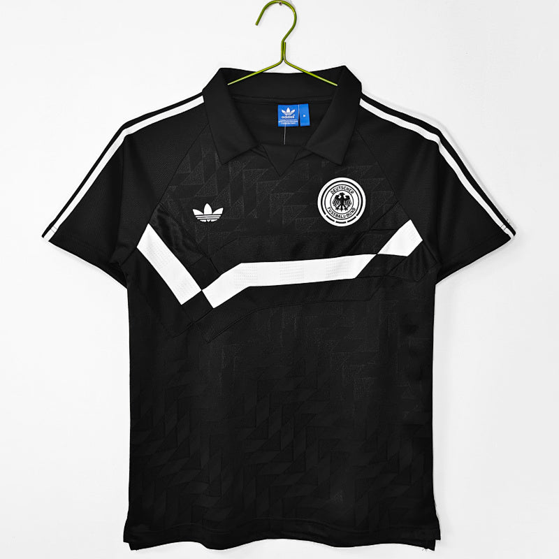 Alemania 1988/90 Visitante Negro
