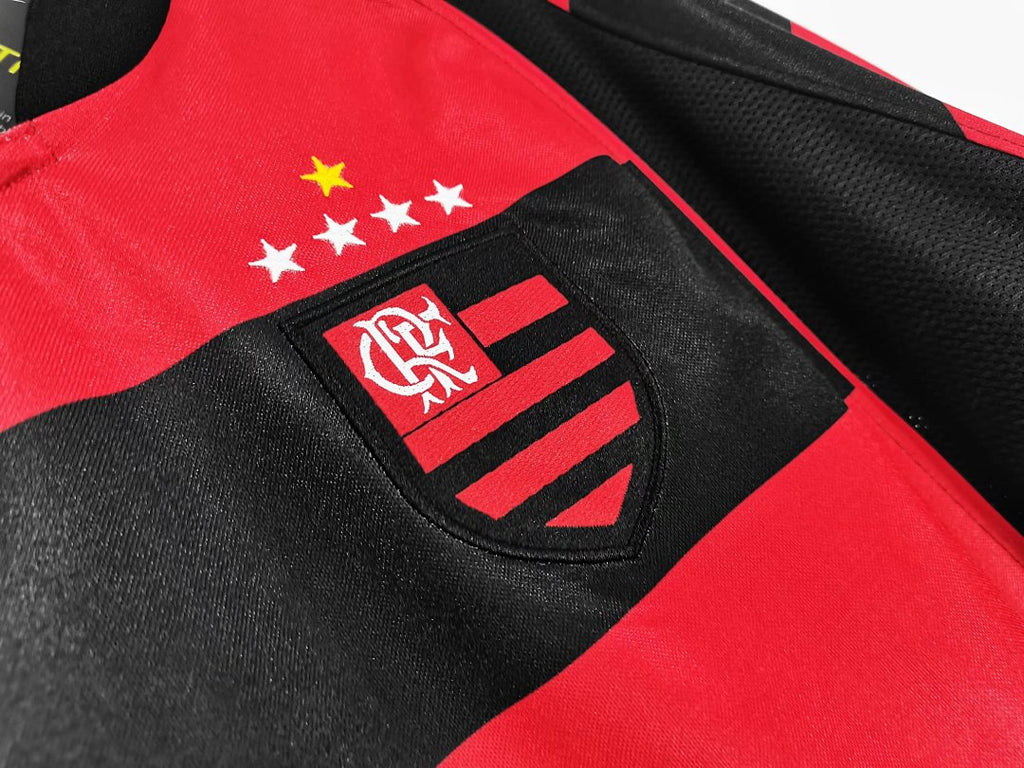 Flamengo 2003/04 Local