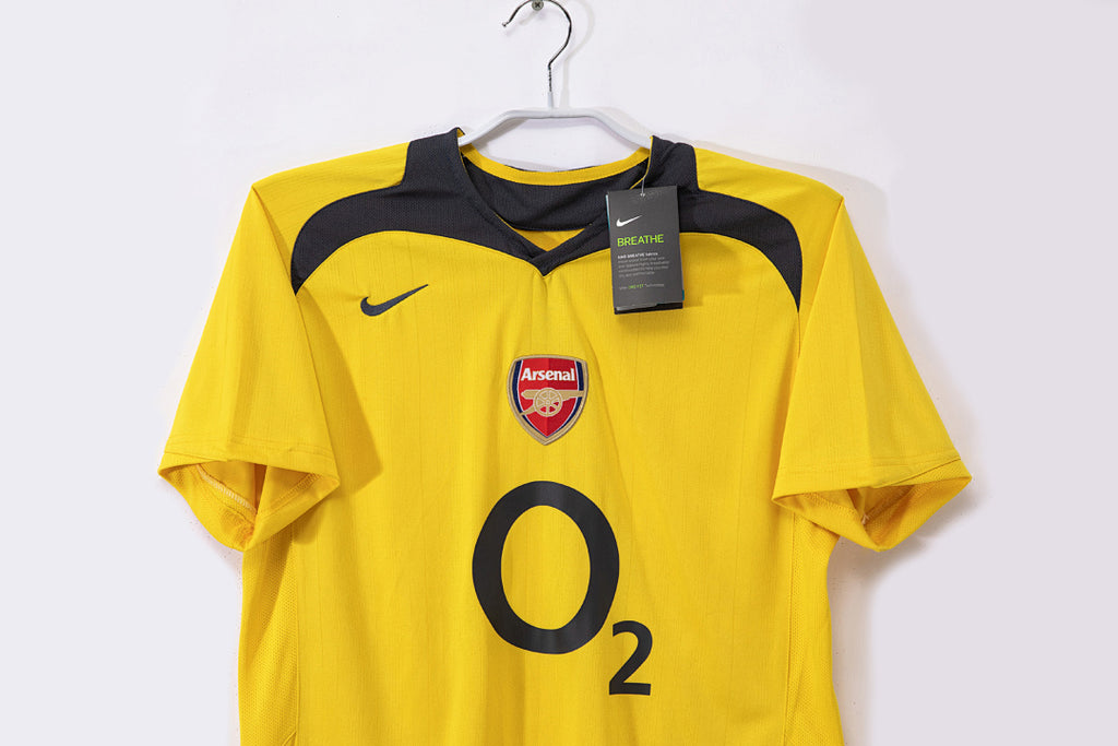 Arsenal 2005/06 Visitante Retro