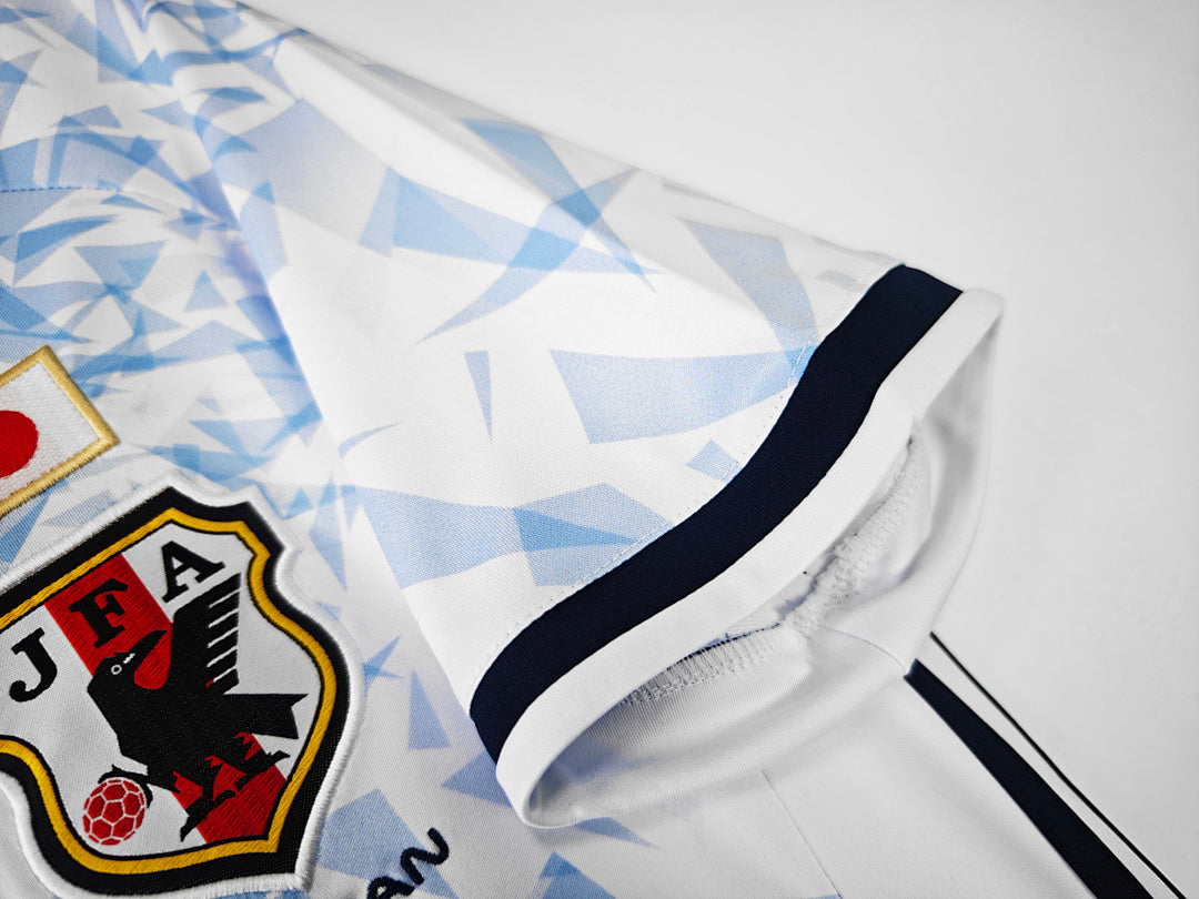 Japón 2016/17 Visitante Retro