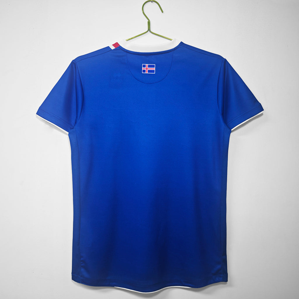Islandia 2016/17 Local Retro