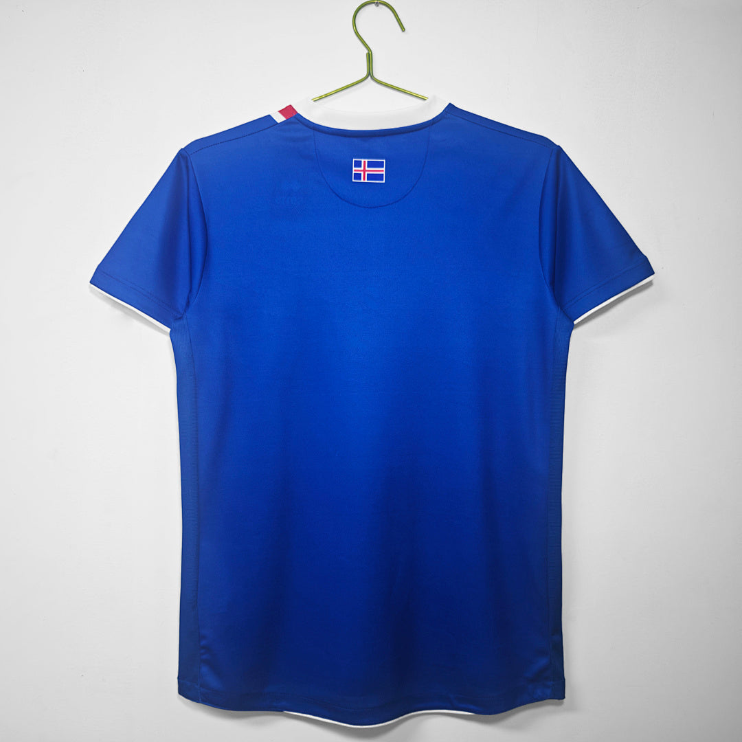 Islandia 2016/17 Local Retro