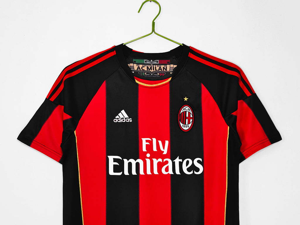 AC Milan 2010/11 Local