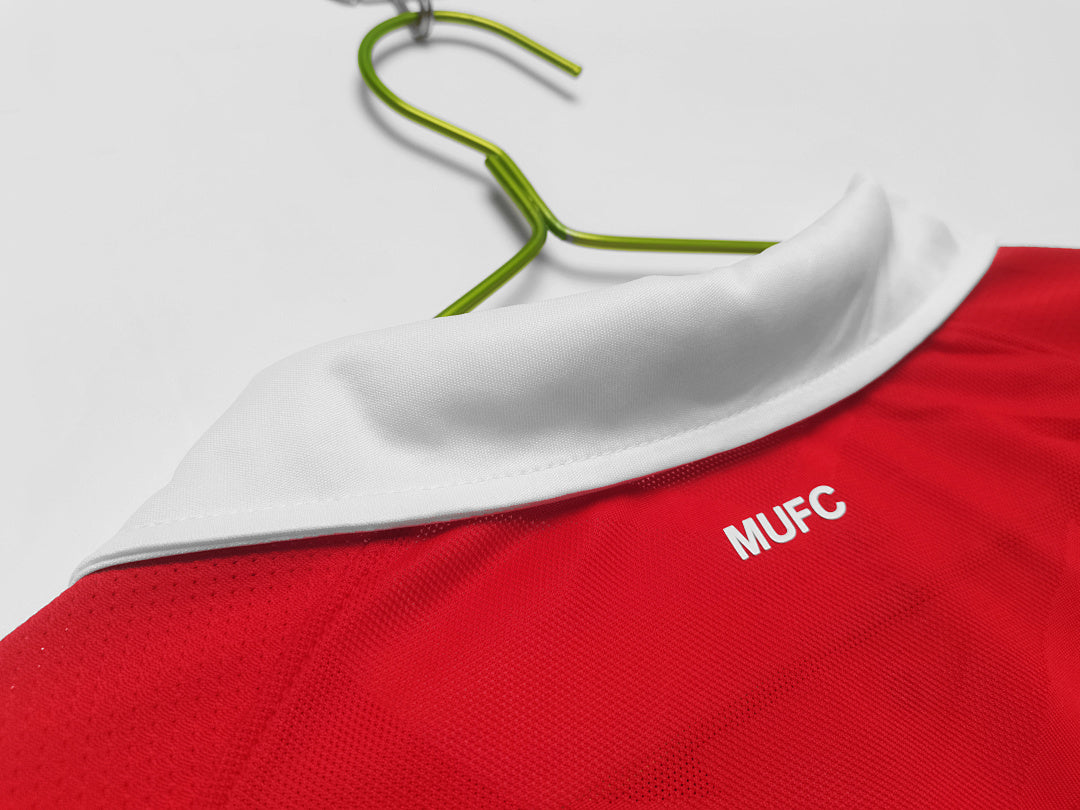Manchester United 2010/11 Local Retro