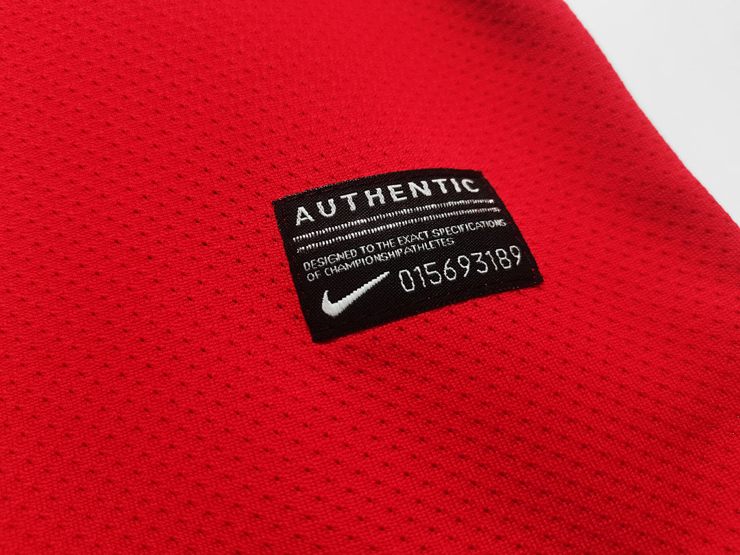 Manchester United 2010/11 Local Retro