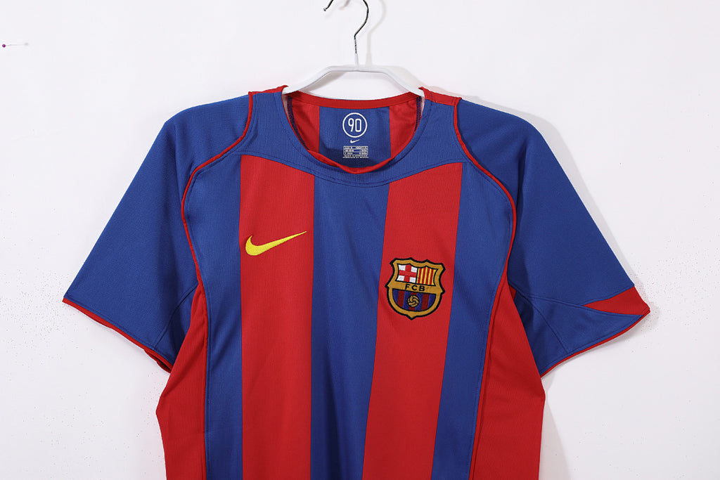 Barcelona 2004/05 Local Retro