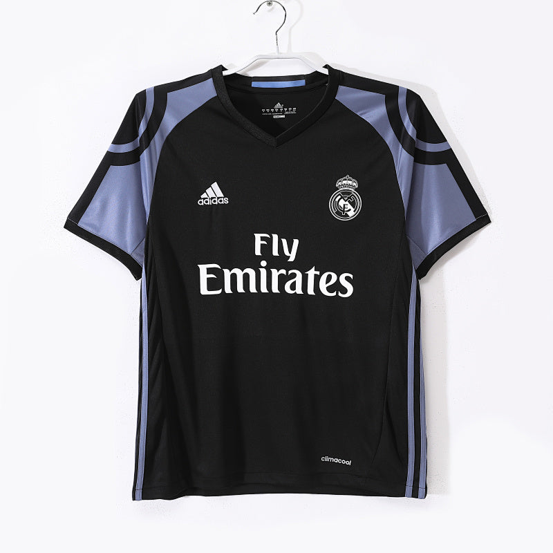Real Madrid 2016/17 Segunda Visitante