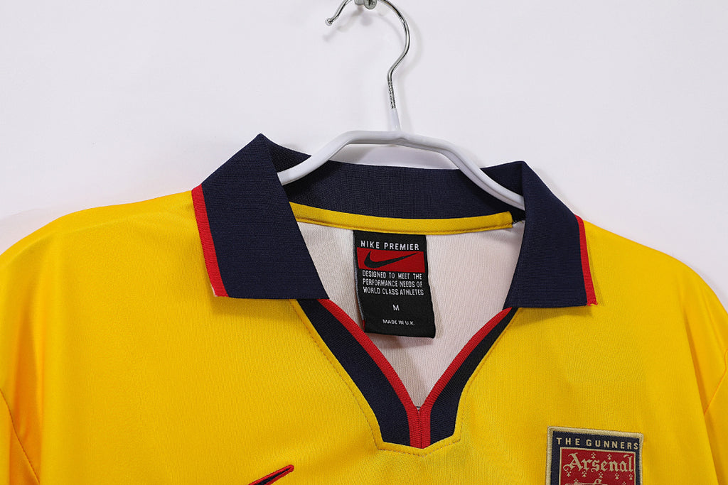 Arsenal 1997/99 Visitante Retro