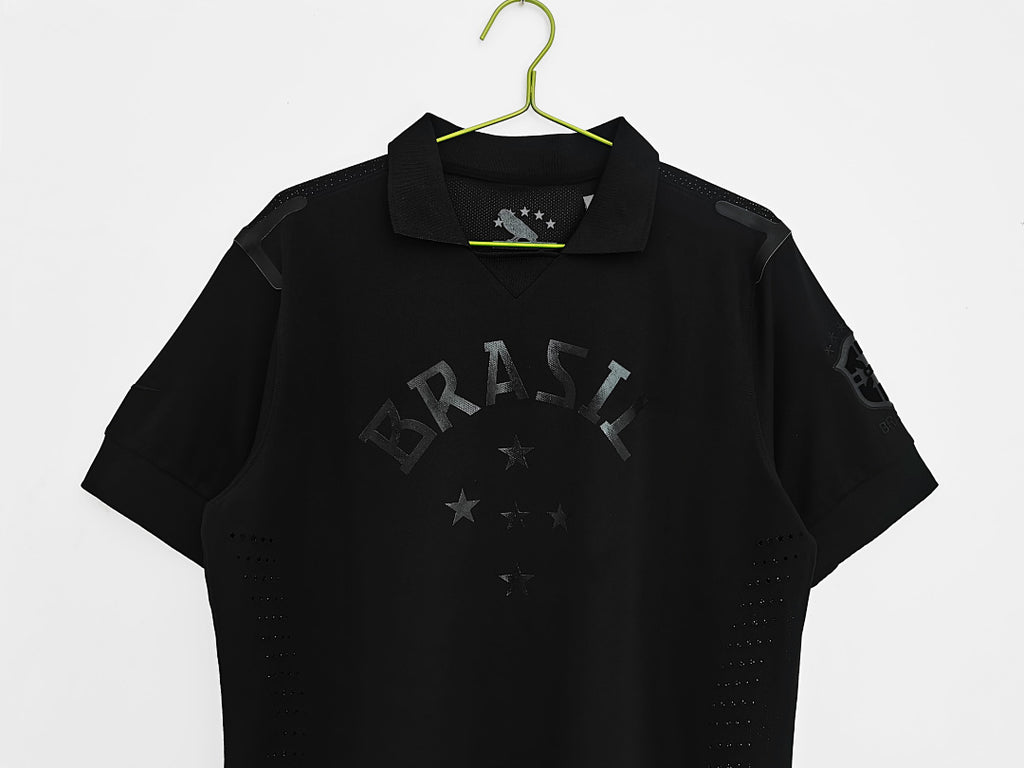 Brasil 2013/14 Negro Versión Jugador Versión Clásica Retro