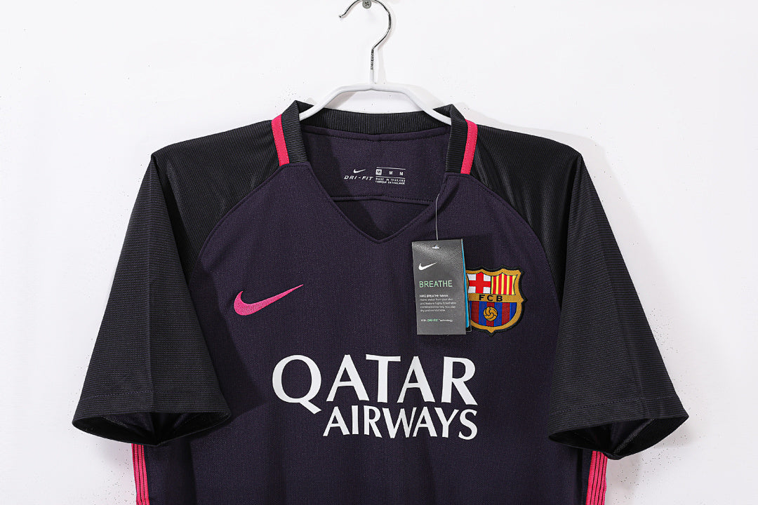 Barcelona 2016/17 Visitante Morado