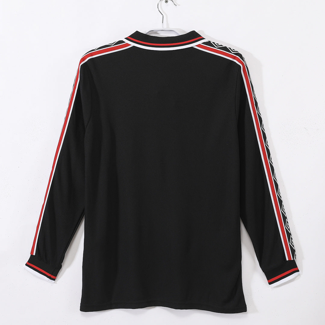 Manchester United 1998/99 Manga Larga Negro