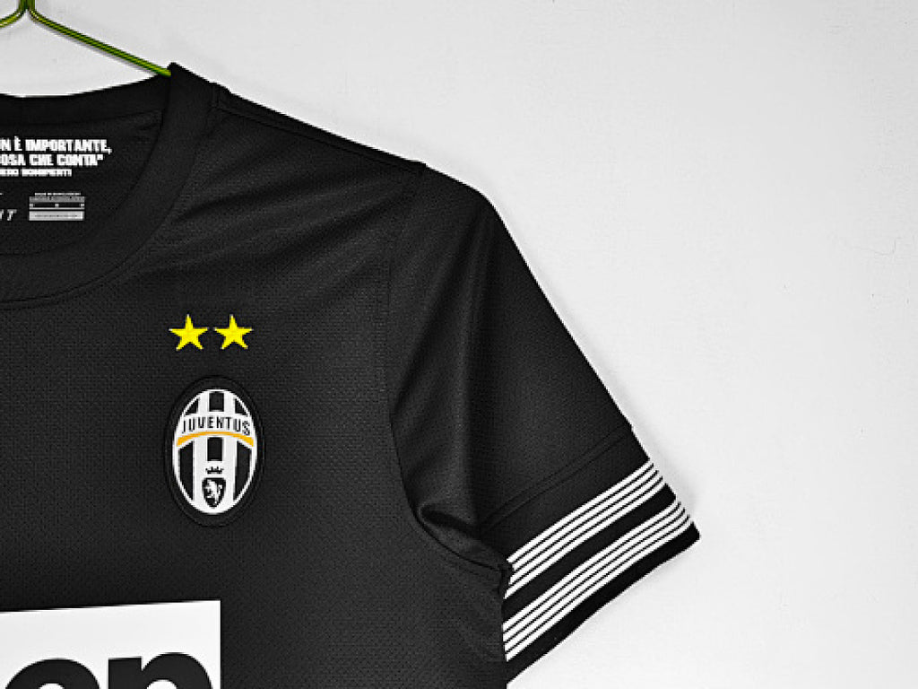 Juventus 2012/13 Visitante Negro